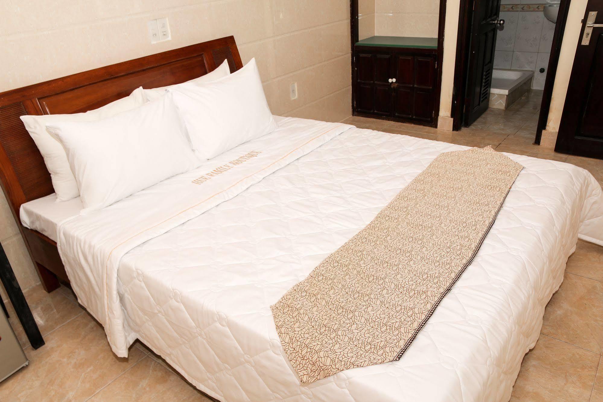 Hue Boutique Homestay Екстер'єр фото